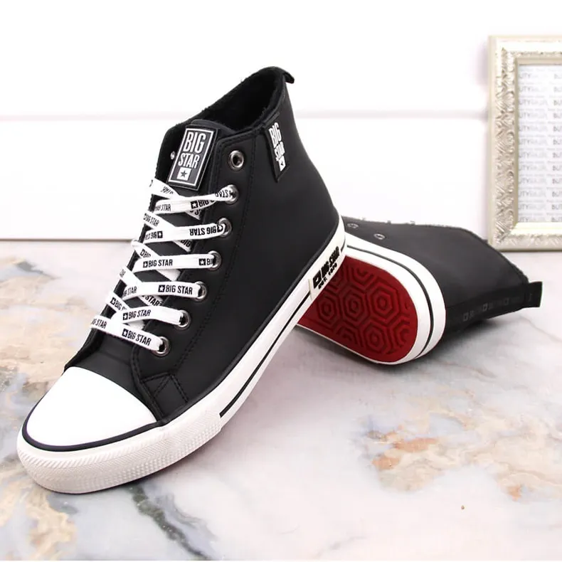 Baskets isolées pour hommes hautes noires Big Star KK174346 le noir