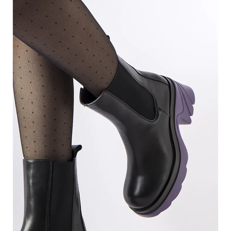 Bottines isolées noires à talon haut violet Tirano le noir