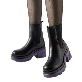 Bottines isolées noires à talon haut violet Tirano le noir