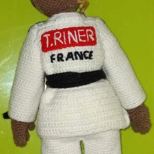 Grande poupée teddy riner, judoka