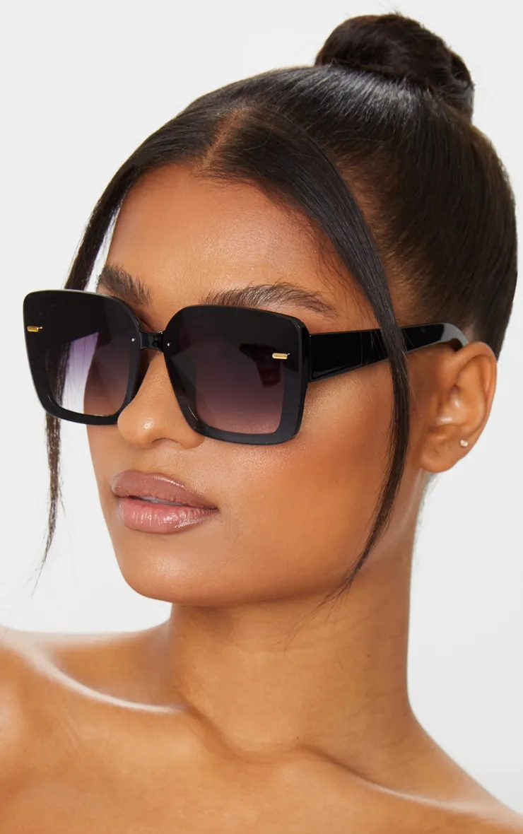 Lunettes de soleil carrées oversize noires