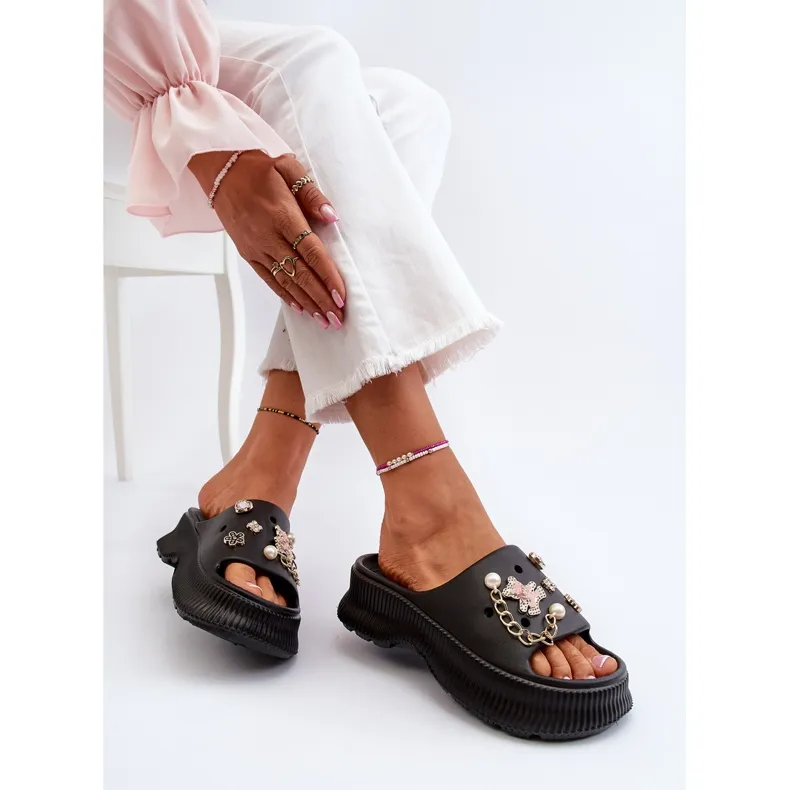 Tongs En Mousse Pour Femme Avec Décorations Noir Afariana le noir