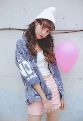 Veste en jeans femme avec flocage manches et dos